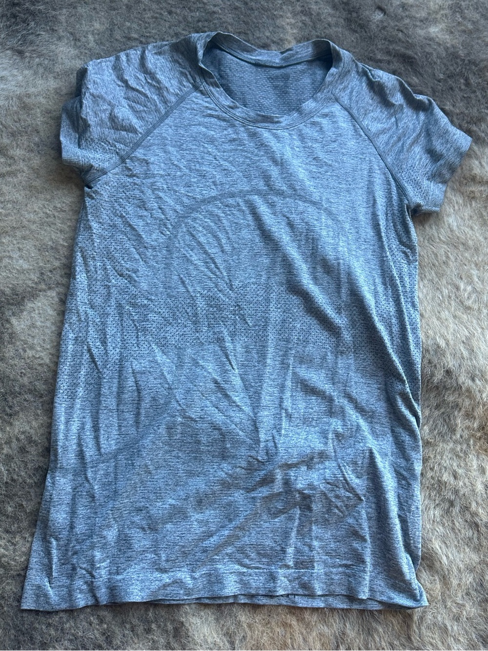 Women’s Lululemon Swiftly Shirt